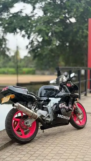 Honda CBR 250RR 2009