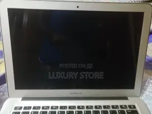 Apple Macbook Air 2015