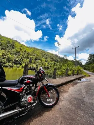 Bajaj CT100 2009