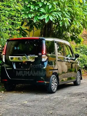 Toyota Roomy 2023