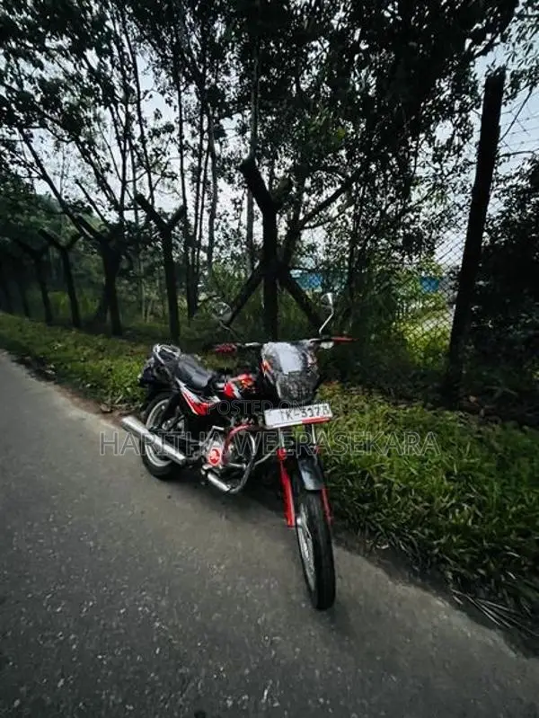 Bajaj CT100 2009