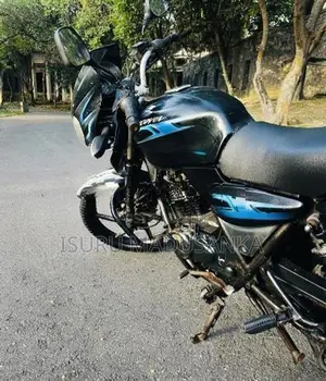 Bajaj Discover 135 2010
