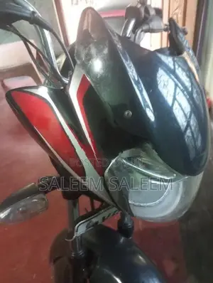 Bajaj Discover 2012