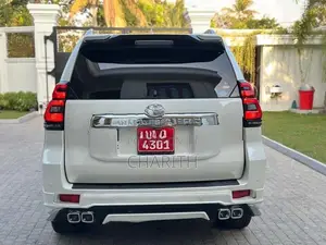 Toyota Land Cruiser Prado 150 2015