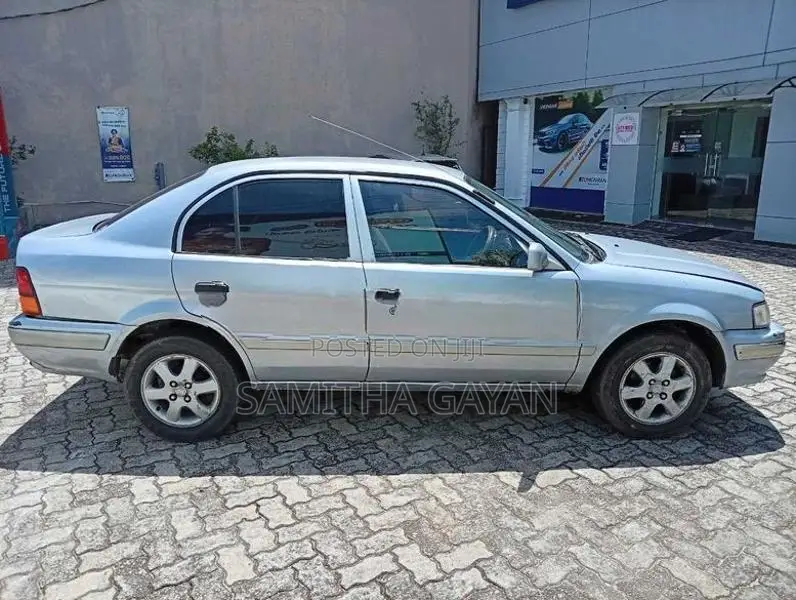 Toyota Tercel 1996