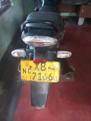 Bajaj Discover 2012