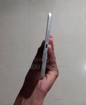 Apple iPad Mini 2