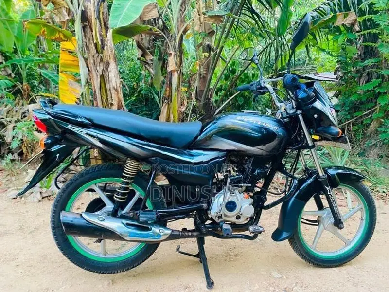 Bajaj Platina 100 ES 2017