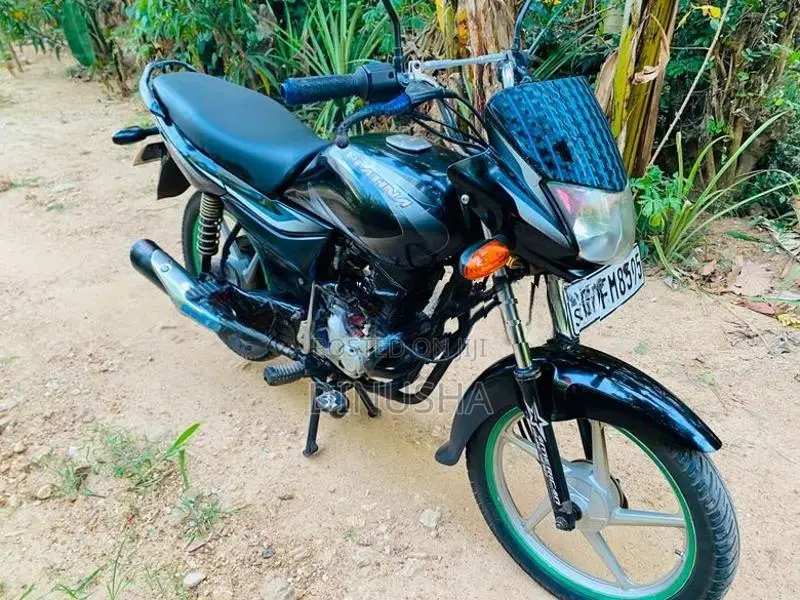 Bajaj Platina 100 ES 2017