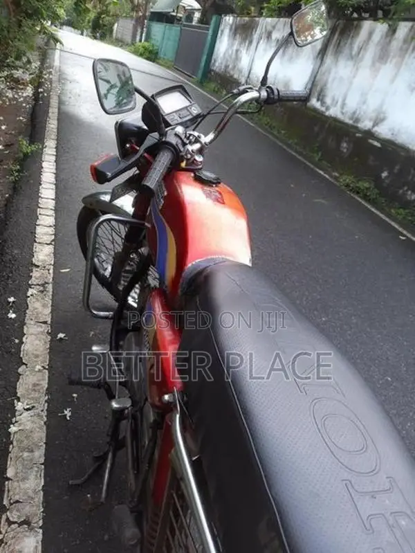 Hero CD 100 2000