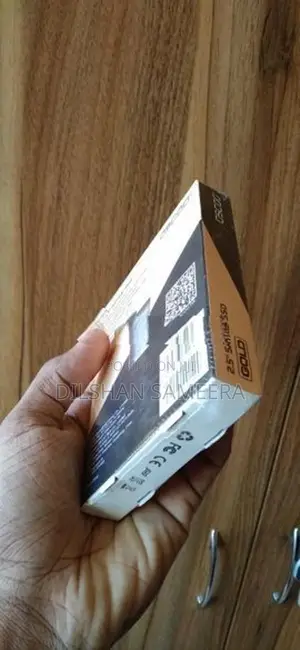 Oscoo 2.5 Inch SATA 512GB SSD