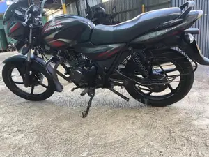 Bajaj Discover 2012