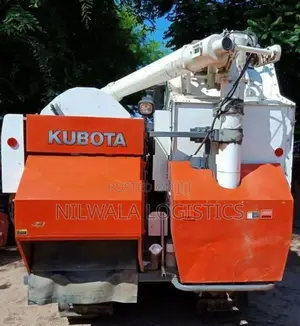 Kubota DC70 Plus Harvester