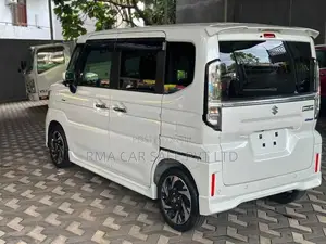 Suzuki Spacia Custom XS Turbo 2025