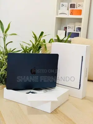 Apple MacBook Air M5 16GB/512GB Midnight 2026