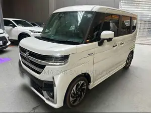 Suzuki Spacia Custom XS 2025