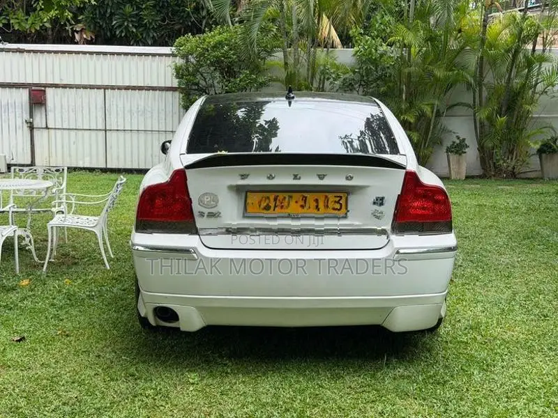 Volvo S60 2002