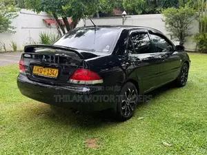 Mitsubishi Lancer 2011