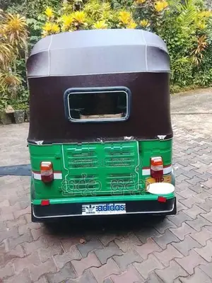 Bajaj RE 2013