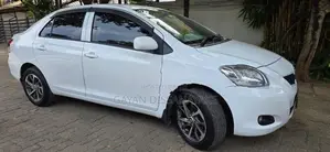 Toyota Yaris 2013
