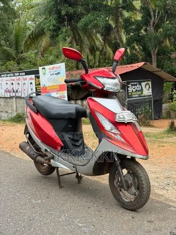 TVS Streak 2010