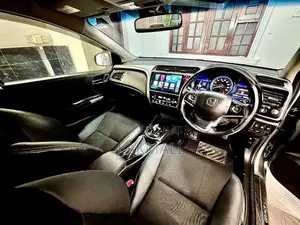 Honda Grace EX 2019
