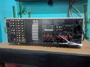 AV Receiver Amplifier
