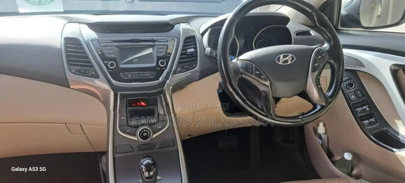 Hyundai Elantra 2014