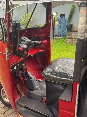 Bajaj RE 2008