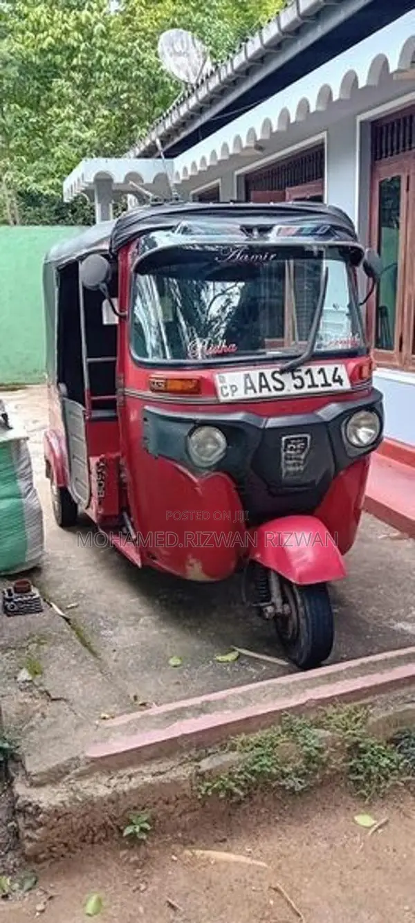 Bajaj RE 4 Stroke 2014