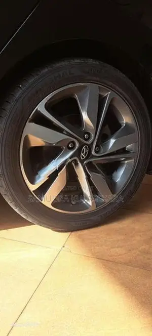 Hyundai Elantra 2014