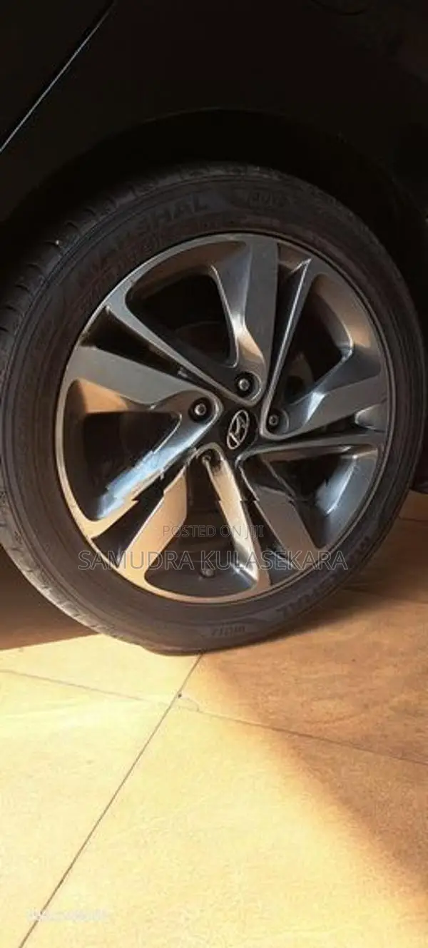 Hyundai Elantra 2014