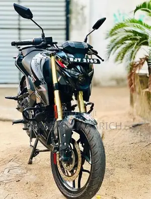 Bajaj Pulsar N160 2025