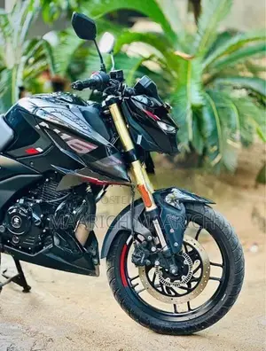 Bajaj Pulsar N160 2025