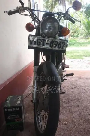 Honda Benly 2000