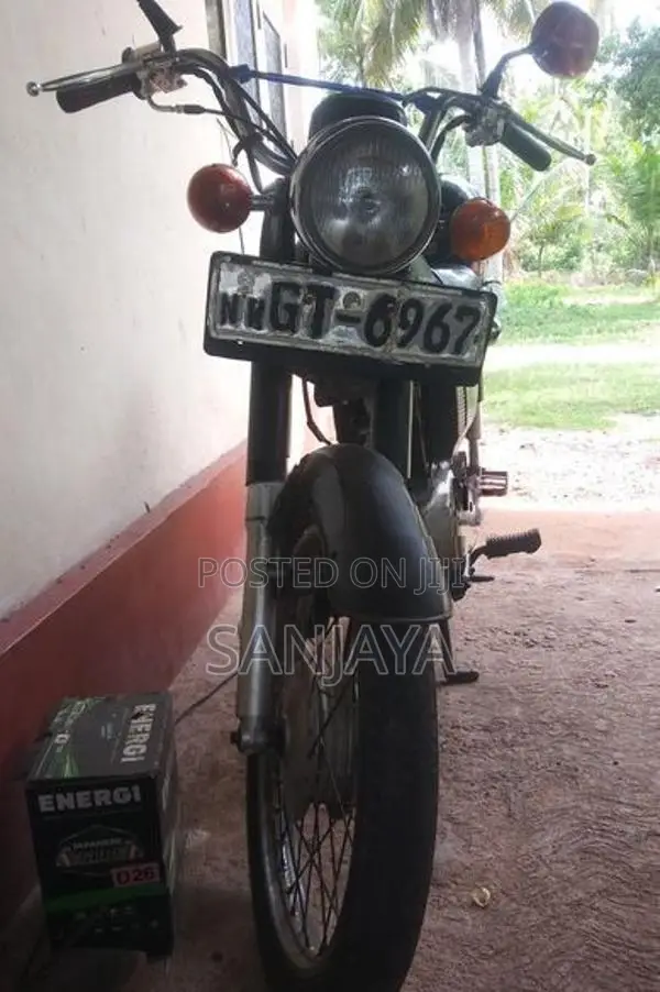 Honda Benly 2000