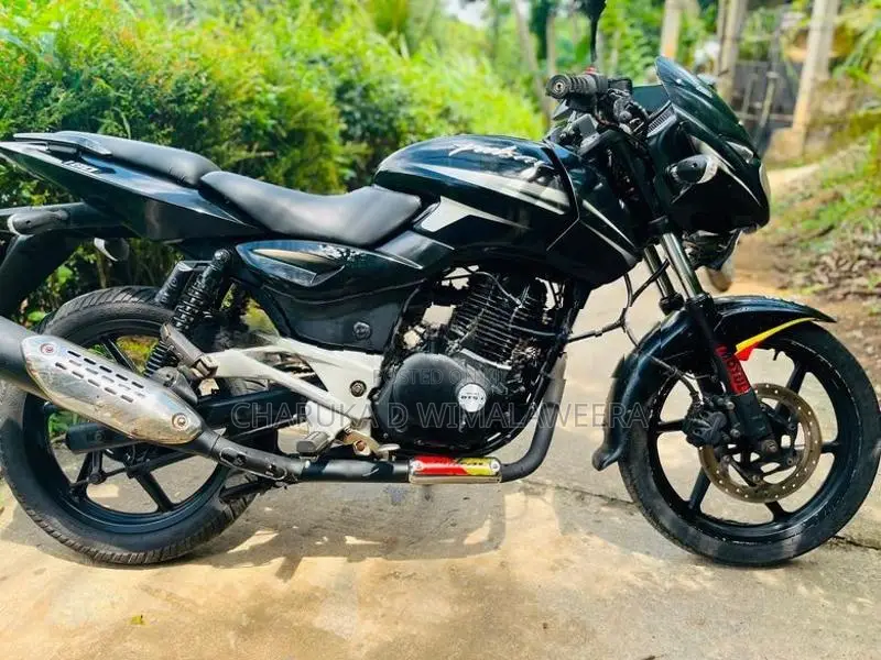 Bajaj Pulsar 180 2011