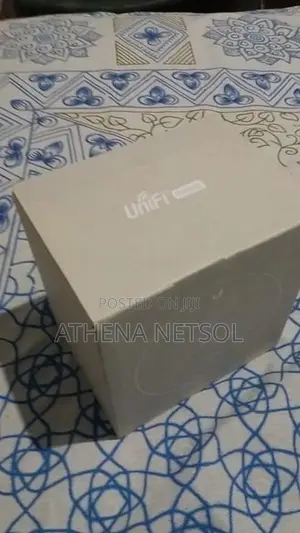 Unifi 2K HD PoE Ceiling Dome Camera