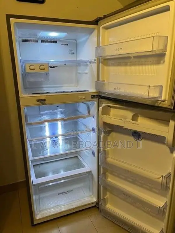 LG 422L Fridge Frost Free Smart Inverter Compressor Technology