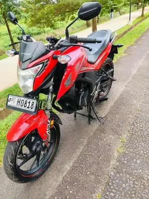 Honda CB Hornet 2018