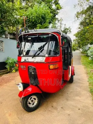 Bajaj RE 2 stroke 2004