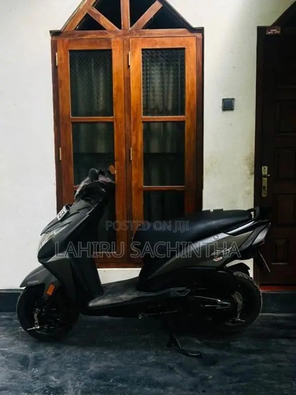 Honda Dio Black 2018