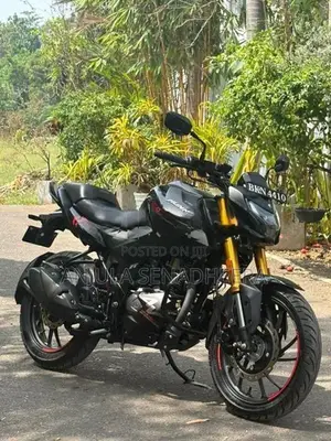 Hero Hunk 160R 2025
