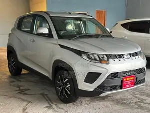 Mahindra KUV 100 Automatic 2025