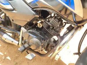 TVS Metro ES 2016