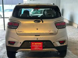 Mahindra KUV 100 Automatic 2025