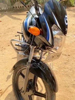 TVS Metro ES 2016