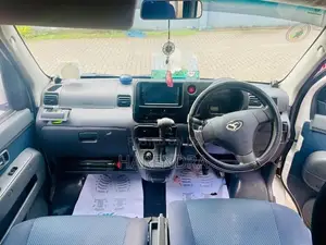 Daihatsu Hijet 2013