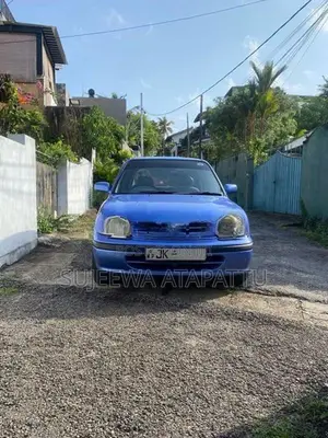 Nissan March K11 2000