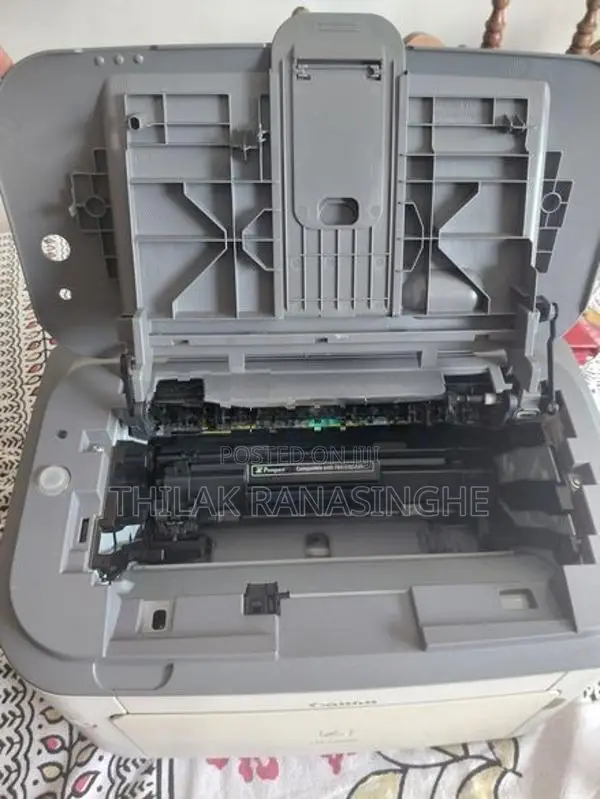 Canon LBP6200D